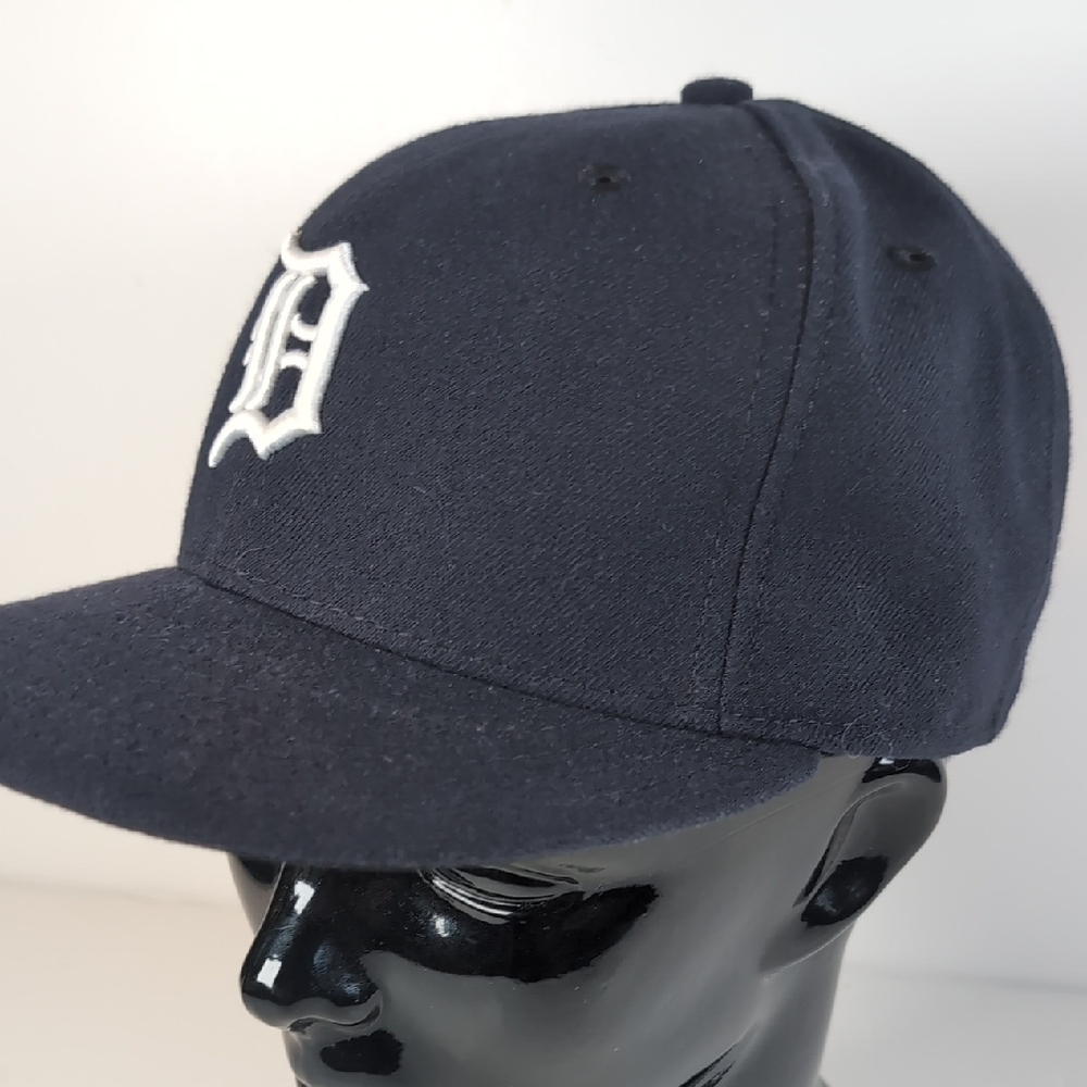 Detroit Tigers 59/50 Size 7 - Picture 3 of 9